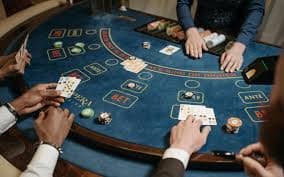 HeyBet88 slots interface adapted for Bangladesh mobile users with touch-optimized controls
